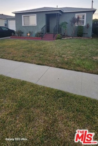 2211 Anzac Ave, Compton, CA 90222-2419