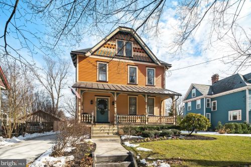 213 Warwick Rd, Tavistock NJ  08033-3708 exterior