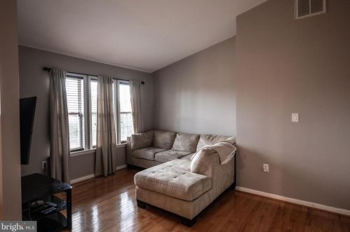 125 Gap Vw Blvd, Harpers Ferry WV 25425-3003 exterior