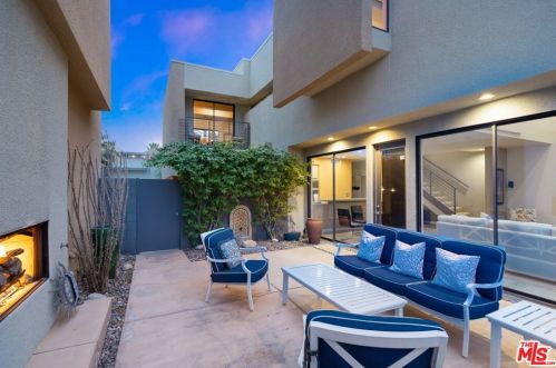 1472 Baristo Rd, Palm Springs, CA 92262-0111
