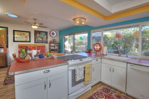 400 Daytona Dr, Santa Barbara, CA 93117-2513