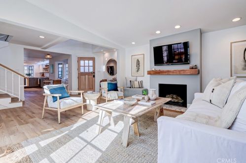 2116 Ardmore Ave, Manhattan Beach, CA 90266-2525