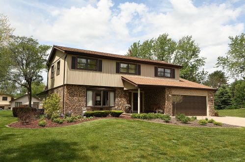 13258 Meadowlark Dr, Orland Park, IL 60462-1851