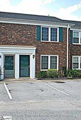 1 Hartsville Dr, Taylors, SC 29687-2818