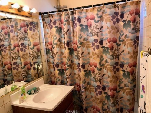 1602 Raymar St, Santa Ana CA 92703-4619 exterior