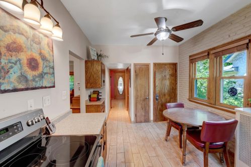 1104 Argyle St, Saint Paul MN  55103-1004 exterior