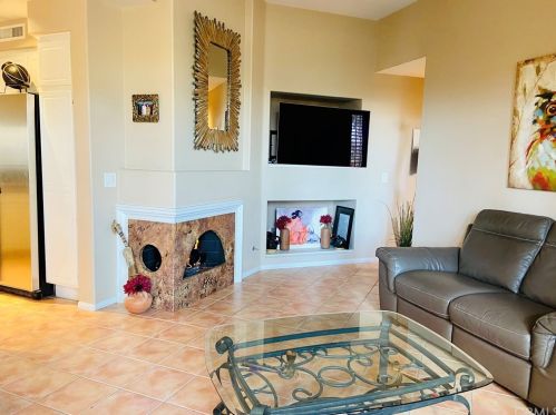 2714 Dunstan Dr, Tustin, CA 92782-1336