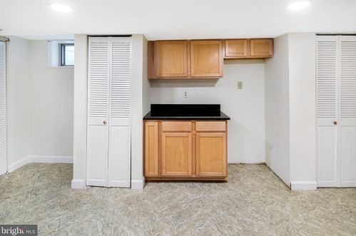 426 Pershing Dr, Silver Spring MD 20910-4489 exterior