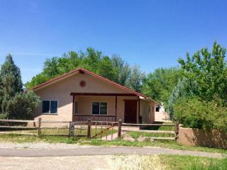 322 Grand Ave, Silt, CO 81652-6009