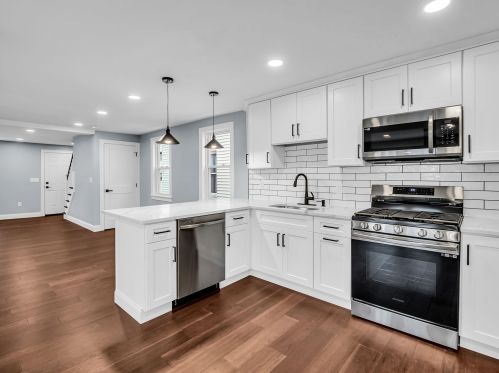 3 Chase St, Nashua, NH 03060-6310