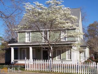 415 Lagrange St, Stovall, GA 30222-1404