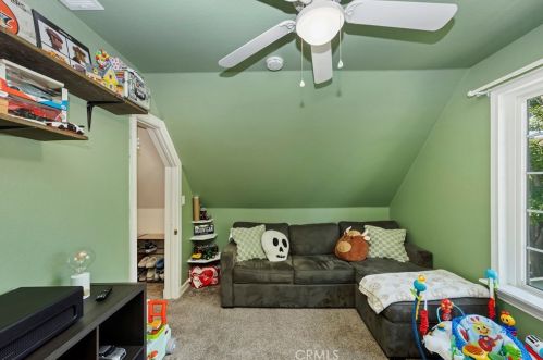 3609 Pine St, Riverside CA  92501-2644 exterior