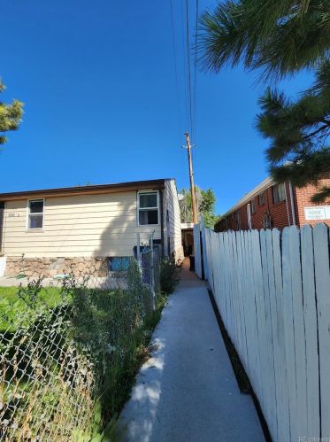 5353 4 Ave, Denver CO 80226-1915 exterior