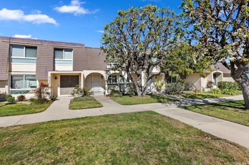 4079 Avenida Sevilla, Cypress, CA 90630-3411