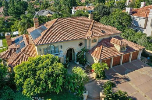 5403 Wellesley Dr, Calabasas, CA 91302-3111