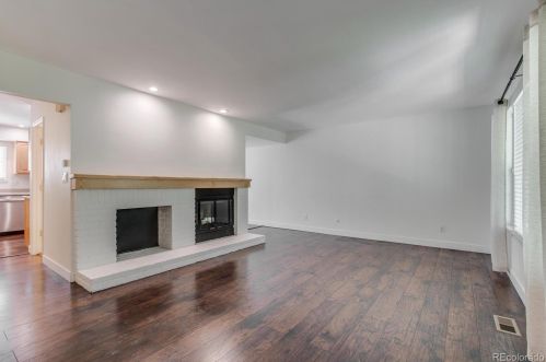 6909 Briarwood Dr, Englewood CO 80112-1160 exterior