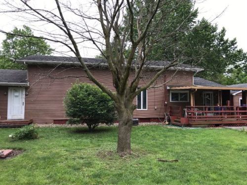 501 Dellwood St, Danville, IL 61833-8016