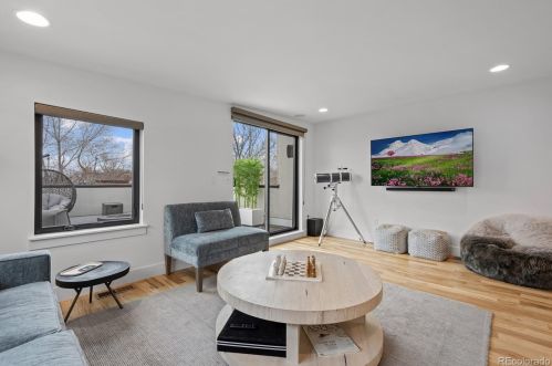 1877 Race St, Denver CO  80206-1115 exterior