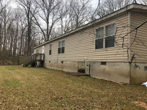 70 Azalea Dr, Jefferson, GA 30549-5684