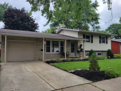 2219 Douglas St, Joliet, IL 60435-5407
