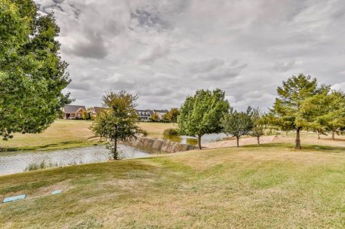 8216 Bridge St, Fort Worth TX 76103-1350 exterior