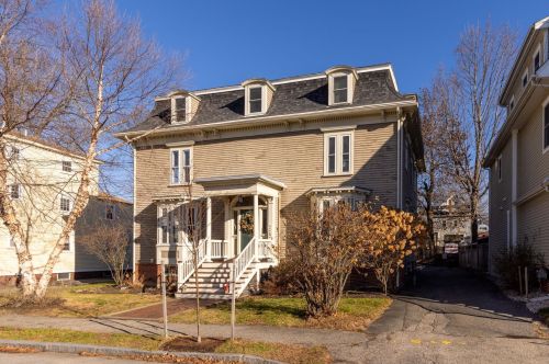 185 Madison St, Portsmouth, NH 03801-4979