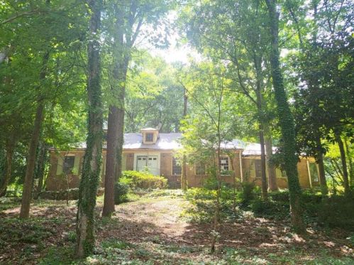 1480 Pineview Ln, Conyers, GA 30012-4145