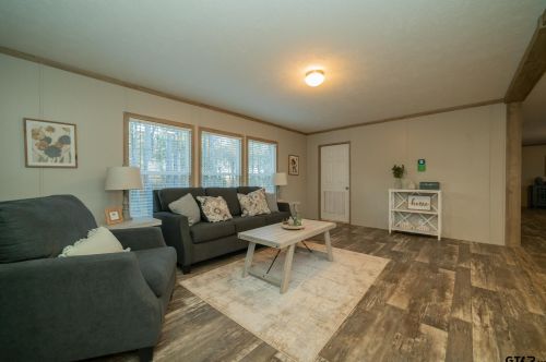 2396 Blocker Rd, Marshall TX 75672-3720 exterior