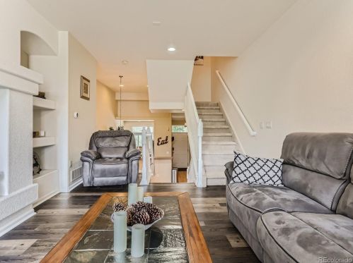 1415 Dayton Ct, Denver CO  80247-7338 exterior
