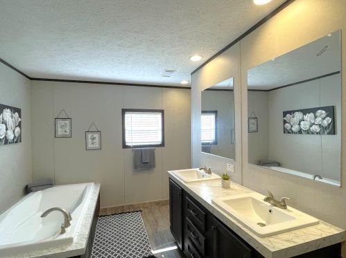 2462 Blocker Rd, Marshall TX 75672-3720 exterior