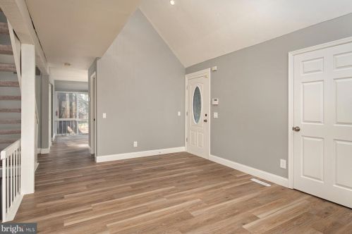 9548 Highwind Ct, Columbia MD  21045-3204 exterior