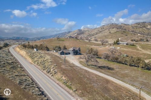 22291 State Highway 202, Tehachapi, CA 93561-6451