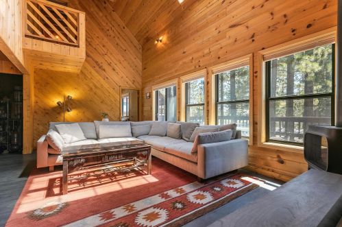 12279 Bennett Flat Rd, Truckee CA  96161-6202 exterior
