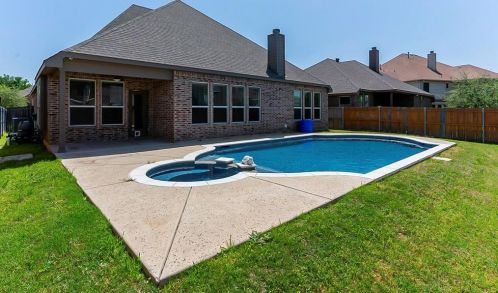 4913 Breezewind Ln, Fort Worth TX  76123-6008 exterior