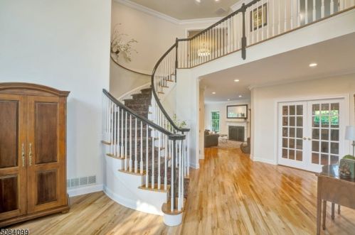 21 Mattben Dr, Warren, NJ 07059-7142