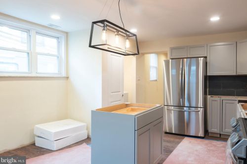 1435 Juniper St, Philadelphia PA 19147-4924 exterior