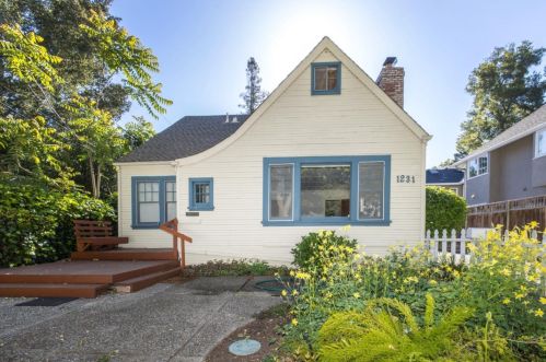 1233 Wilson St, Palo Alto, CA 94301-3460