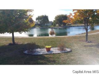 106 Genoa Dr, Springfield, IL 62703-5704