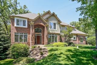 24880 Wildberry Bnd, Trout Valley, IL 60013-2349
