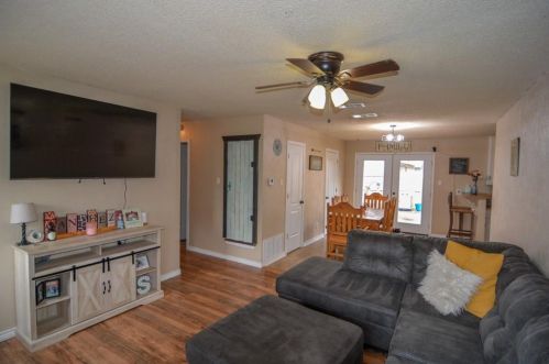 280 Park St, Stephenville, TX 76401-2662