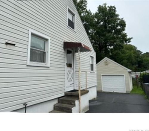 107 Botsford Ave, Milford, CT 06460-5852