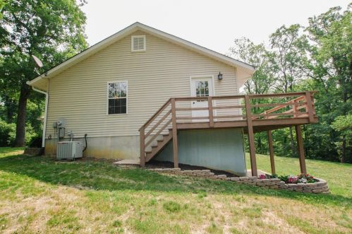 22119 Green Tree Ln, Pendleton, MO 63383-5455