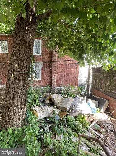 617 61 St, Philadelphia PA 19142-3513 exterior