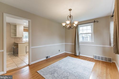 302 Crestwood Ave, Haddonfield NJ 08033-2917 exterior