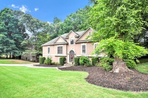 2011 Castlemaine Cir, Holly Springs, GA 30189-6665