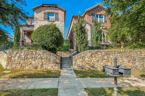 6607 Escena Blvd, Irving TX  75039-4206 exterior