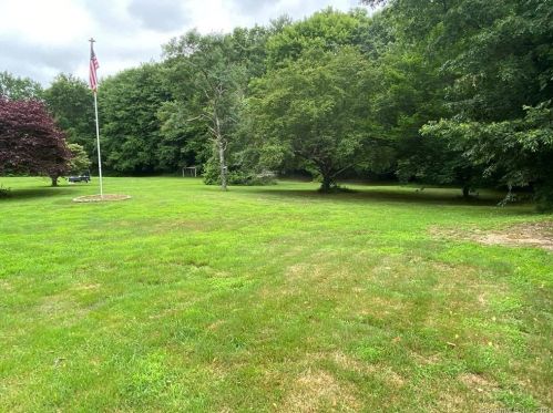 68 Mill Hill Rd, Colchester CT  06415-1616 exterior