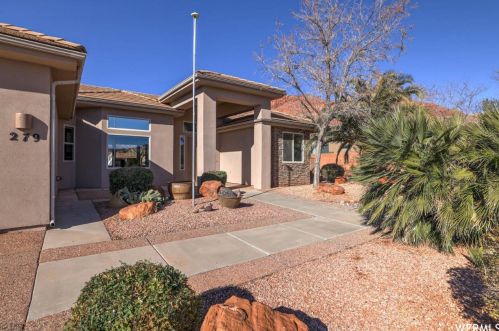279 Painted Hills Dr, Kayenta, UT 84738-6081