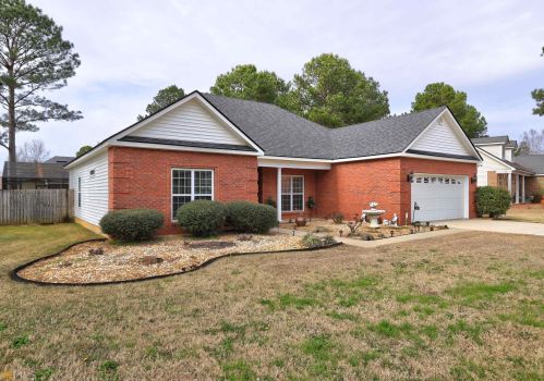 107 Winthrop Ct, Kathleen, GA 31047-2852