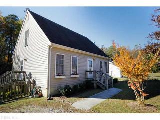 128 Allyson Dr, Williamsburg, VA